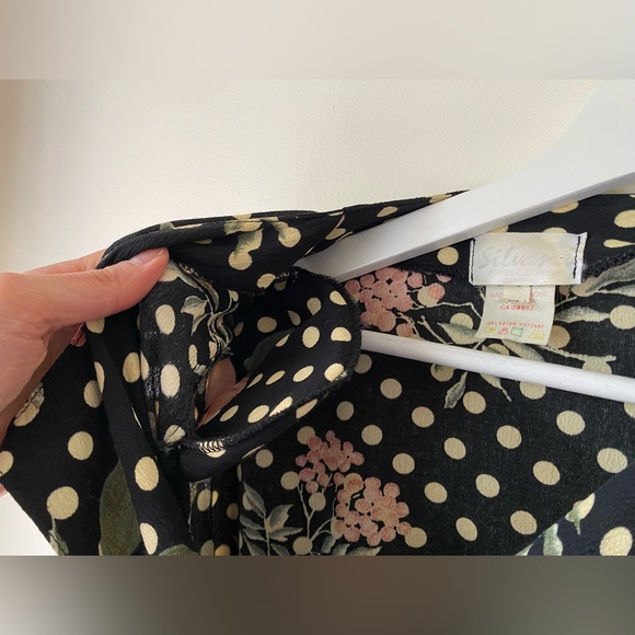 Vintage black polka dot and floral print button down short sleeve blouse - Picture 12 of 16